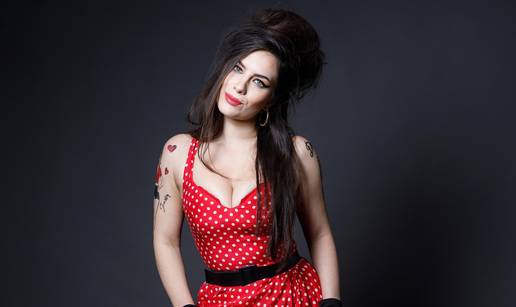 Zvijezda Kumova Ana Ur&scaron;ula Najev u Kerempuhu &cacute;e pjevati u &ccaron;ast na&scaron;im glazbenim divama