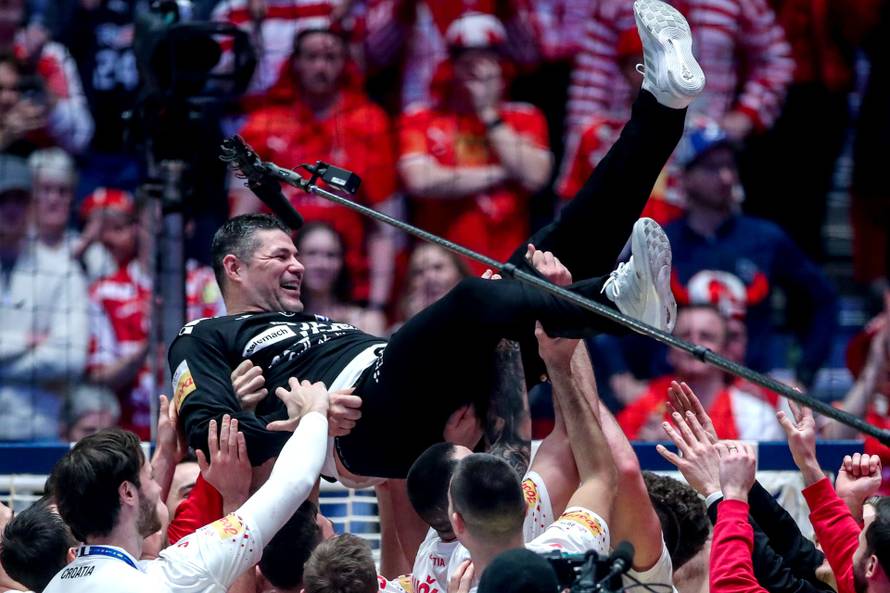 Hrvatska rukometna reprezentacija osvojila je srebrnu medalju na Svjetskom prvenstvu