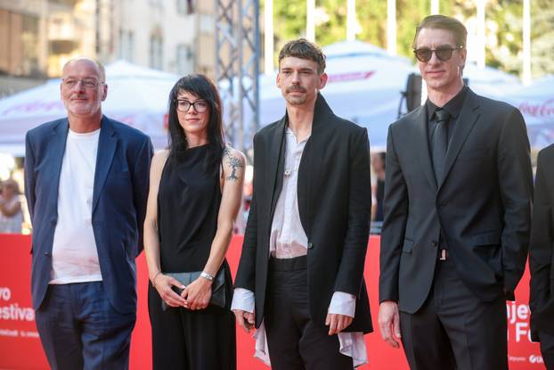 Sarajevo: Filmske zvijezde prošetale prvim crvenim tepihom trećeg dana 32. Sarajevo Film Festivala