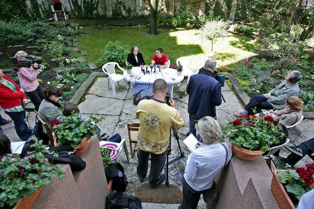 ARHIVA - 2007. Zagreb: Tomislav Tomašević na konferenciji za medije povodom Dana planeta Zemlje