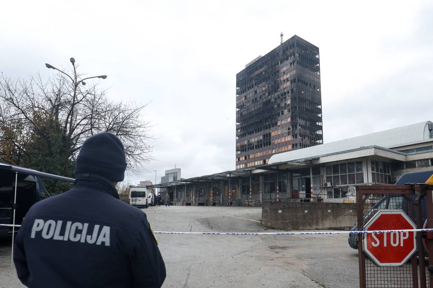 Zagreb: Započeo je očevid nebodera Vjesnik
