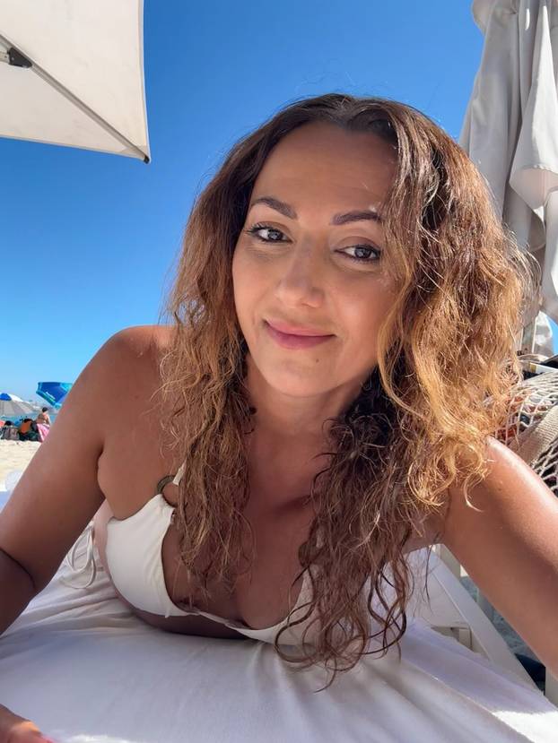 FOTO Bez botoksa, filera ili face-lifta! 'Padnu u nesvijest kad im kažem da imam 52 godine'