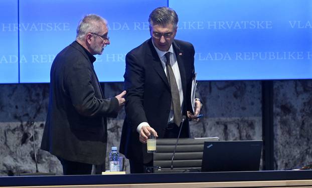 Zagreb: Odr&zcaron;ana 139. sjednica Vlade u NSK