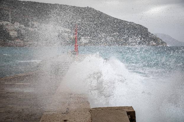 Jako jugo na dubrovačkom području