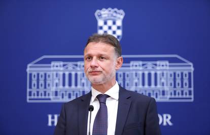 Jandroković: 'Postoji mogućnost za izvanrednim zasjedanjem Sabora ako to bude potrebno'