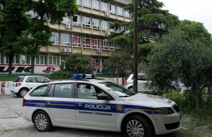Učenik pao s prozora škole u Splitu, bore se za njegov život