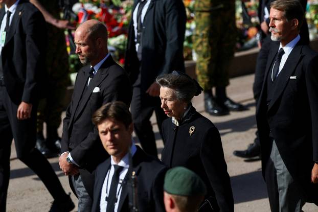 Norway lays King Harald to rest