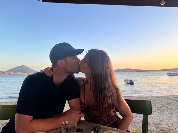 FOTO Ova je ljepotica najveća podrška Realovom Misteru. Upoznali su se još kao tinejdžeri