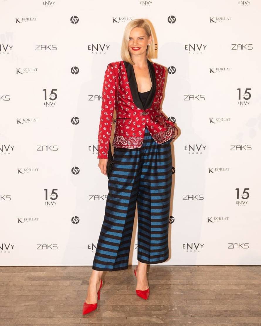 Pozirala bez grudnjaka: Žudjela sam povećati grudi silikonima