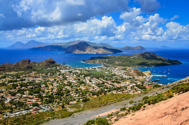 FOTO Ovo su skriveni europski otoci koje turisti još nisu otkrili: Na vrhu se našao hrvatski biser