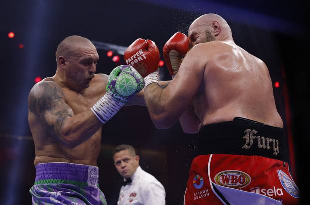 Oleksandr Usyk v Tyson Fury - Heavyweight World Title