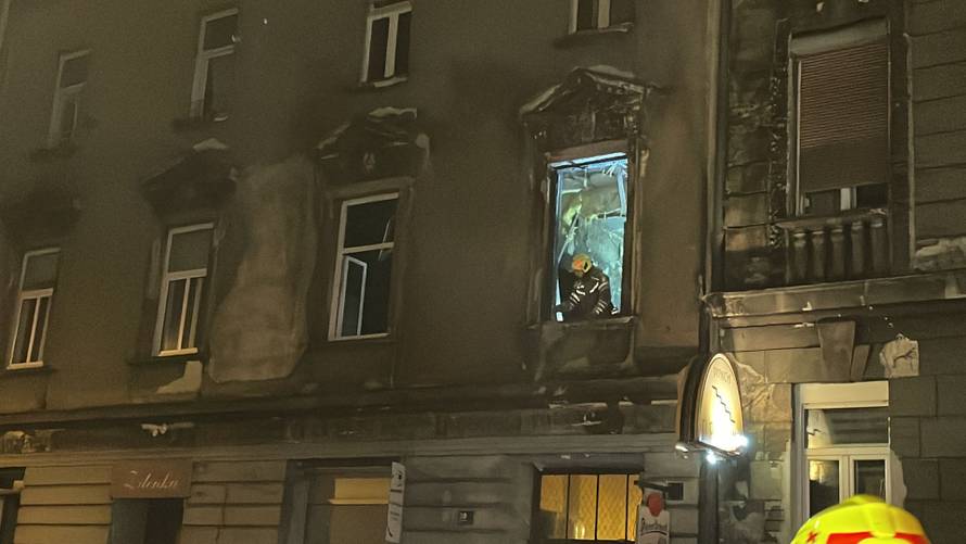 Vatrogasci su objavili snimku dolaska na intervenciju požara u Zagrebu: 'Ljudi unutra vrištali'