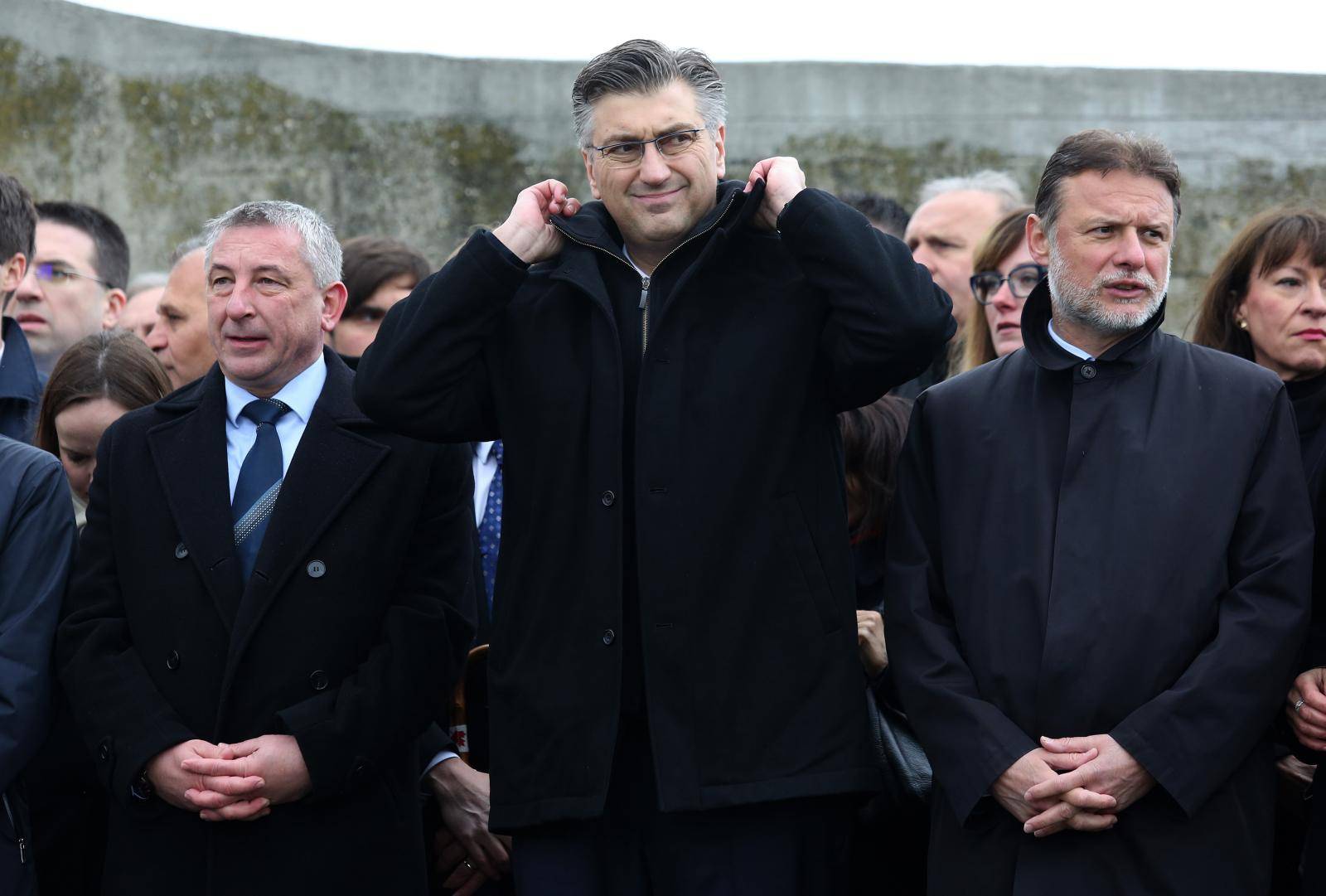 Plenković: 'Nema razloga da se mi svrstavamo na dvije strane'