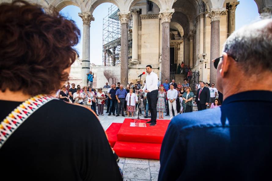 Predstavljanje kandidata s liste Restart koalicije u X. izbornoj jedinici