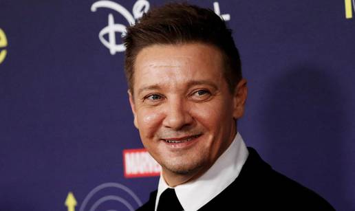 Jeremy Renner nakon nesreće oporavlja se doma: Pokazao je fanovima kako provodi vrijeme