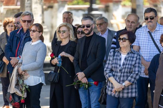 Osijek: Posljednji ispraćaj Vere Svobode 