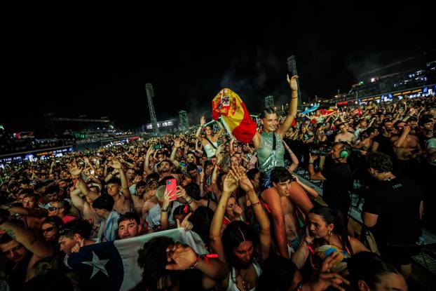 Split: Druga večer Ultra Europe Festivala, nastup DJ W&W