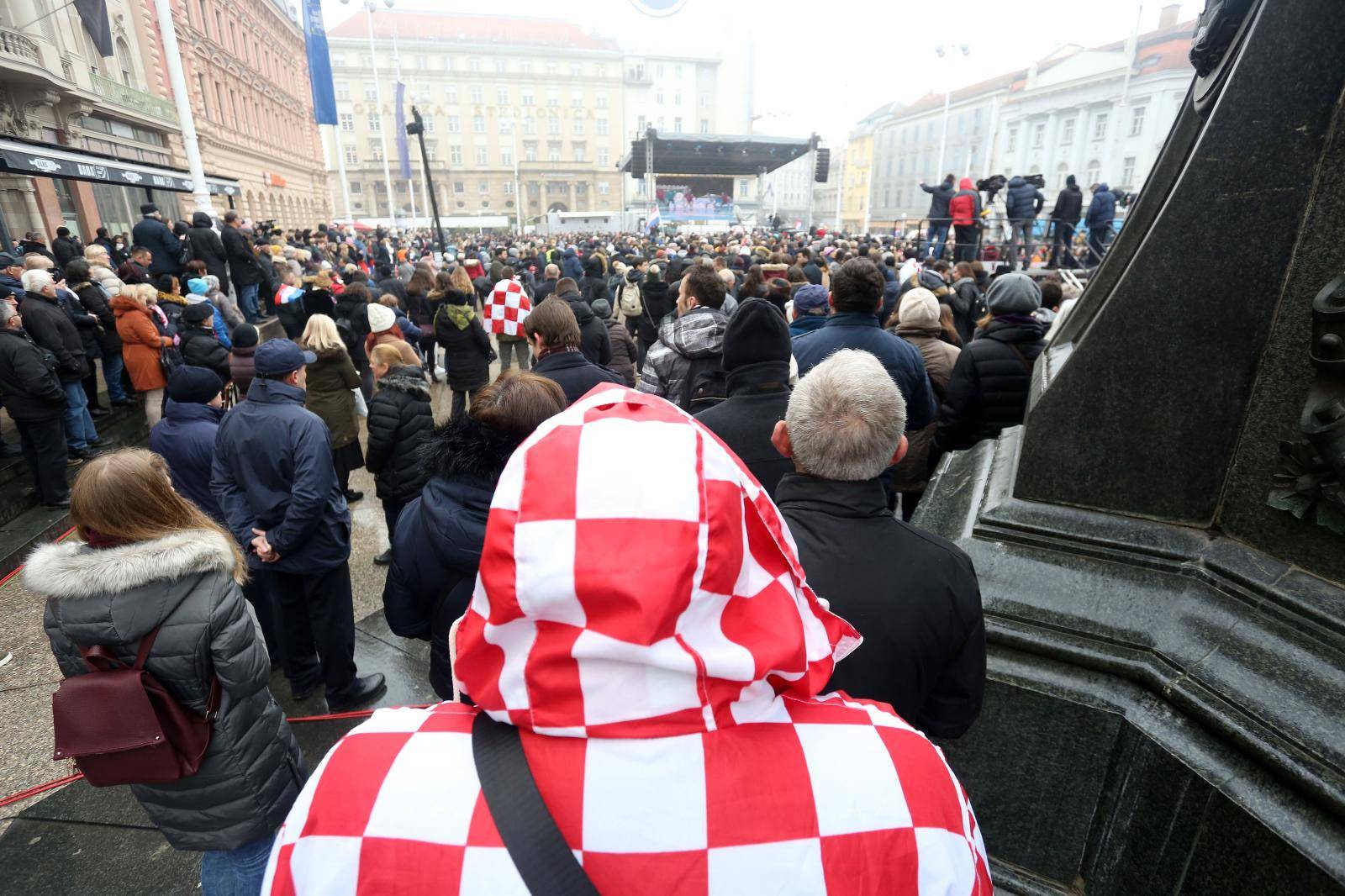 'Kauboji' proslavili srebro na Trgu: Predstavili 'novu himnu'