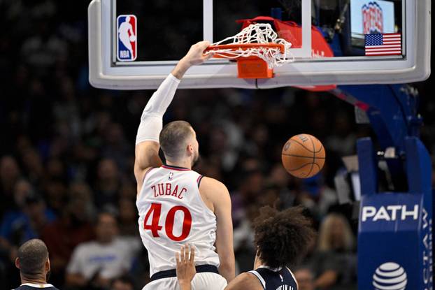 NBA: Los Angeles Clippers at Dallas Mavericks