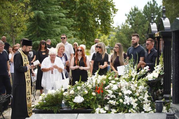 Beograd: Prošlo je 6 mjesci od smrti Aleksandra Saše Popovića