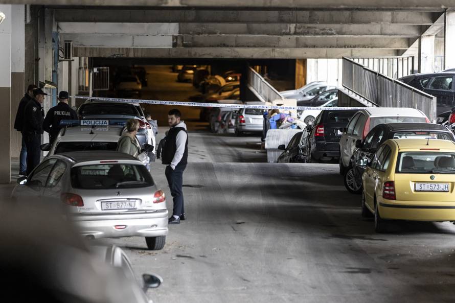 Pozar na auomobilu u Splitu