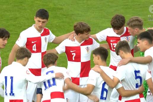 &Scaron;panjolska - Hrvatska 2-3: Dedi&cacute; zabio hat-trick, ali ni&scaron;ta od &ccaron;uda za plasman u polufinale Eura