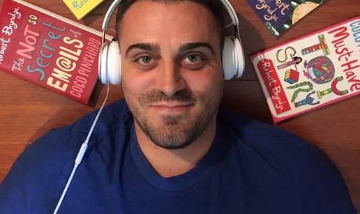 Autor serijala o detektivki Eriki Foster dolazi u Zagreb!