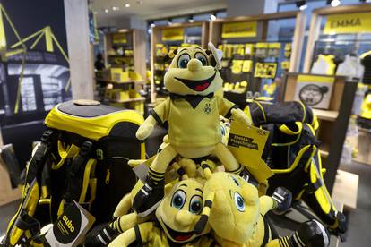 Dortmund: Borussia Dortmund Fan Shop u centru grada