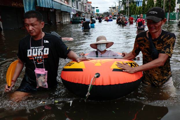 Heavy rain in Bangkok