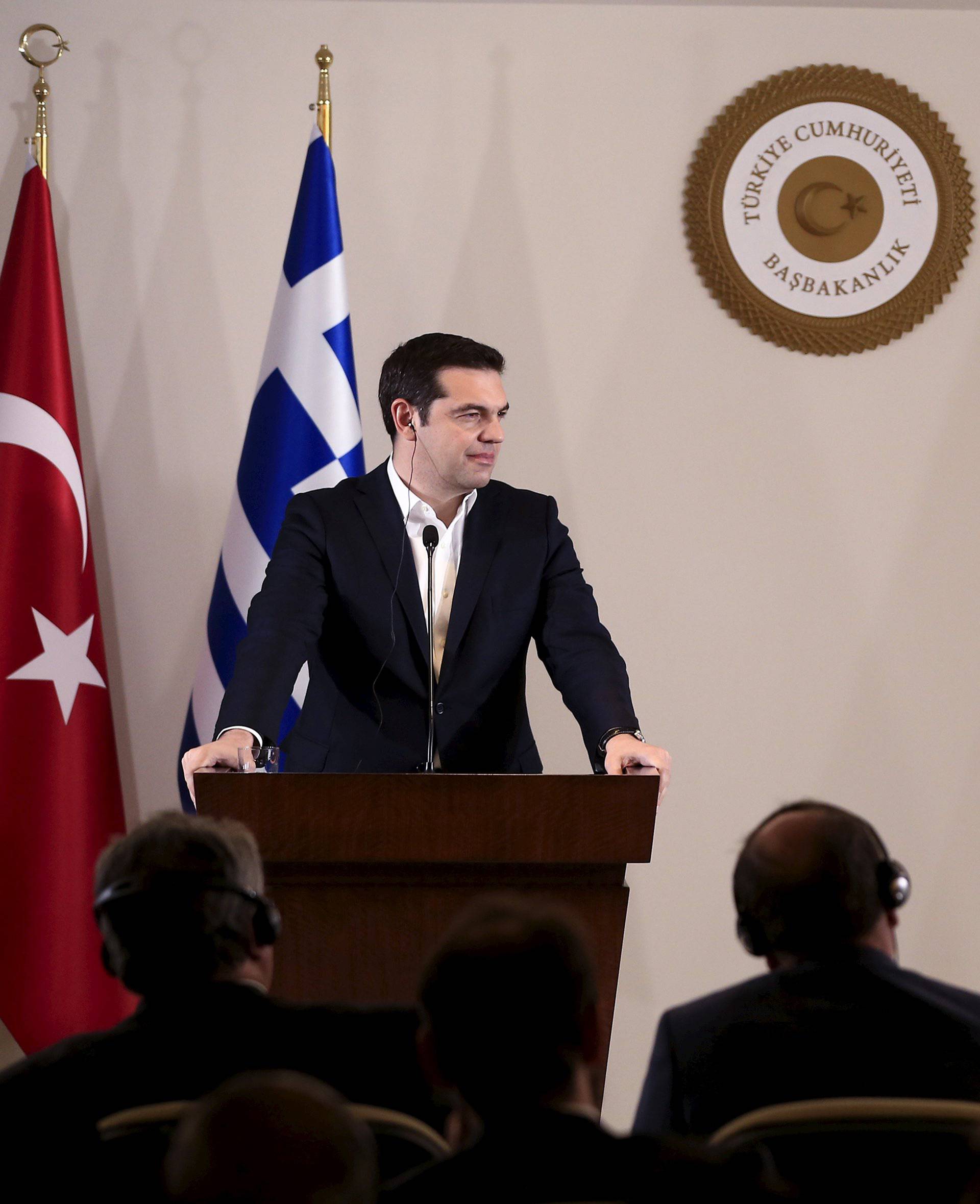 Davotoglu: "Turska i Grčka imaju isto stajalište o krizi"