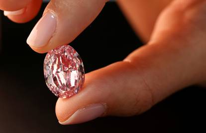 Sintetički dijamanti danas su gotovo jednaki onim prirodnima