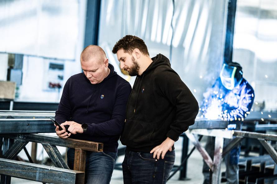 Mislili su da neće moći hodati, a zatim se oporavio i pokrenuo platformu za pomoć drugima