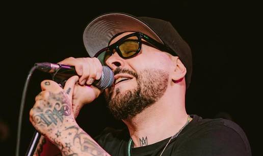 Ozlijeđen u požaru u Kočanima u ožujku: Preminuo makedonski pjevač Vladimir Blažev - Pančo