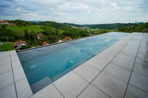 FOTO Wellness oaza u blizini Zagreba: Moderna 'koliba' savršen je spoj luksuza i prirode