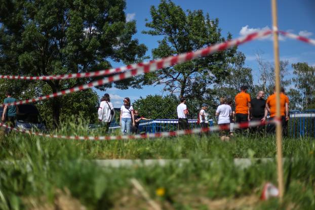 Zagreb: Pripreme za Trnjanske kresove