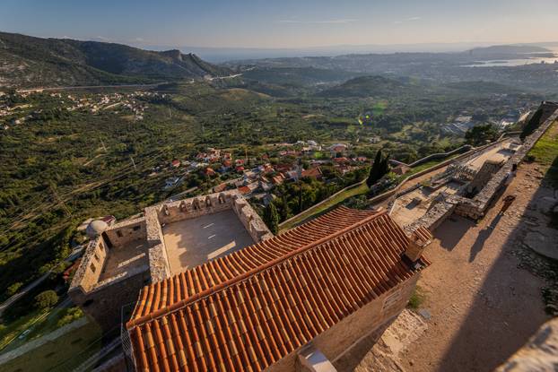 Kli&scaron;ka tvr&dstrok;ava