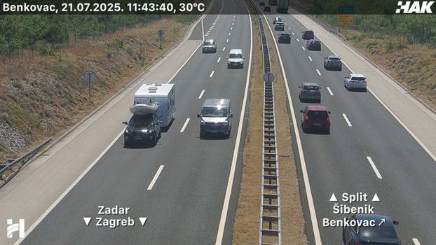 FOTO Zagužvalo se na A1 u oba smjera: Stvaraju se veće kolone