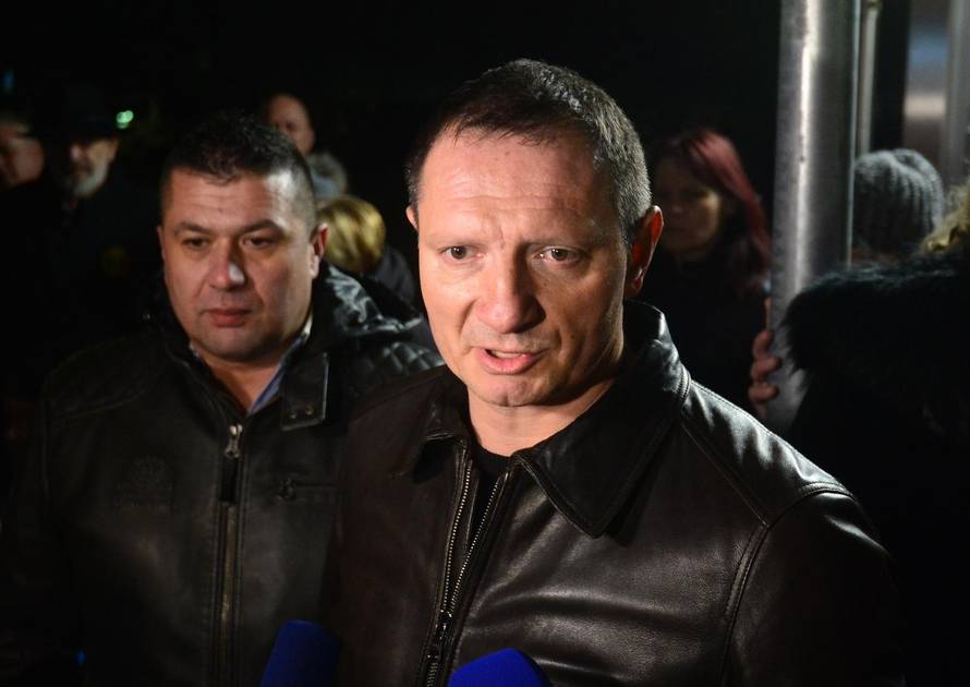 O Škari šute na misi, a Ćiro i Klemm ga brane: Bio je šarmer