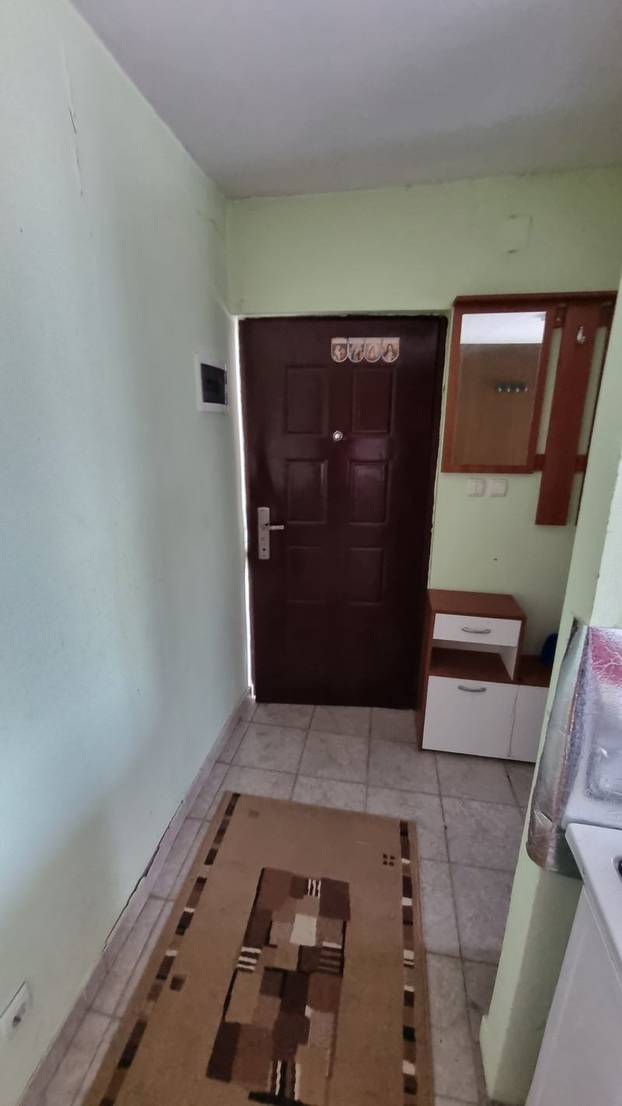 FOTO Ovo je najjeftiniji stan koji se prodaje u Hrvatskoj! Ima 44 m2, košta 13.000 €. Evo gdje je