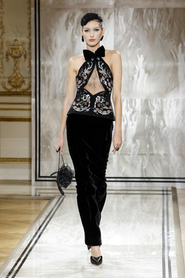 GIORGIO ARMANI PRIVÃ Haute Couture Fall/Winter 2025-2026 Runway during Paris Haute Couture Fashion Week on July 2025 - Paris; France 08/07/2025