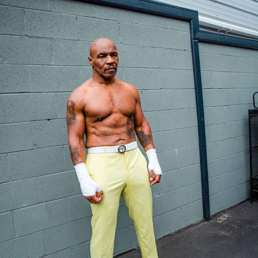 Mike Tyson: 'Bio sam im samo proizvod, a još se sramim što sam Holyfieldu odgrizao uho...'