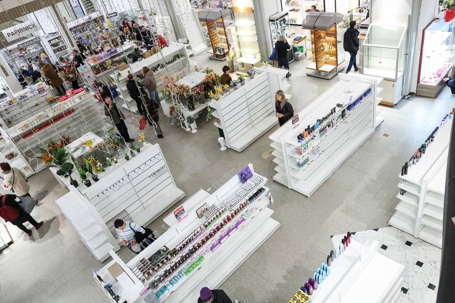 Zagreb: Nakon 145 godina Nama je zauvijek  zatvorila svoja vrata 