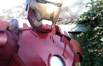 Napravio Iron Manovo odijelo i u njemu došao gledati film