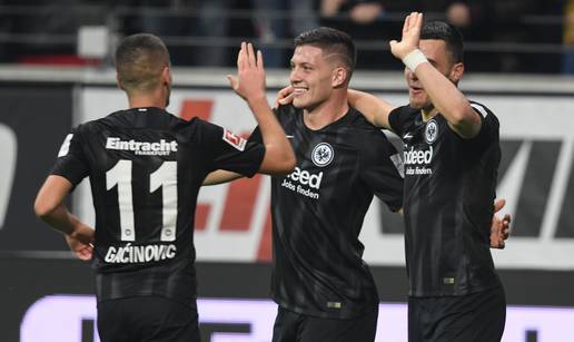 Eintracht je bez Rebića razbio Fortunu, Jović je utrpao pet