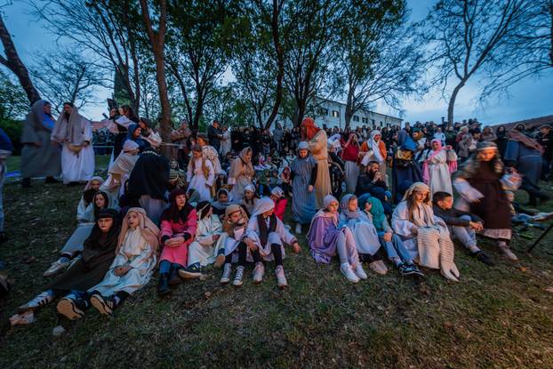 Imotski: Uprizorenje 24. Žive slike Muke Isusove
