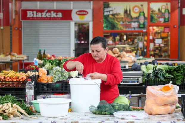 Zagreb: Tržnica Jarun
