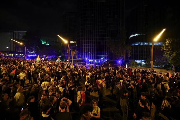 Spanish unions call a general strike in solidarity with Palestinians in Gaza, in Barcelona