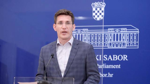 Zagreb: KLub zastupnika Mosta o veleposlaniku Hidajetu Biščeviću