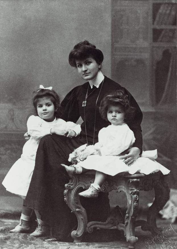 Alma Mahler and her daughters
