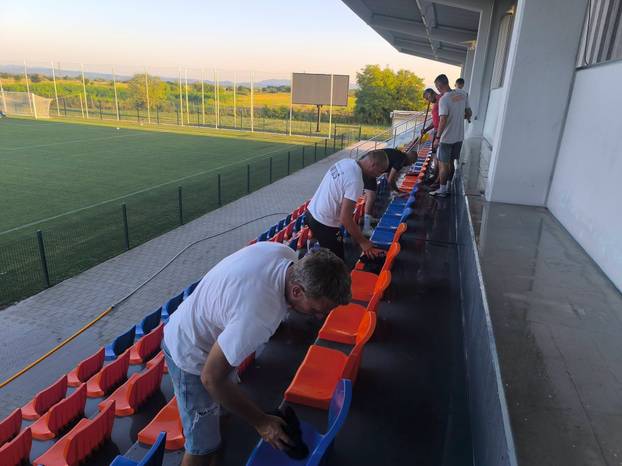 FOTO Kultni navijački klub je otvorio stadion kraj Varaždina! Pogledajte novu 'BumbArenu'